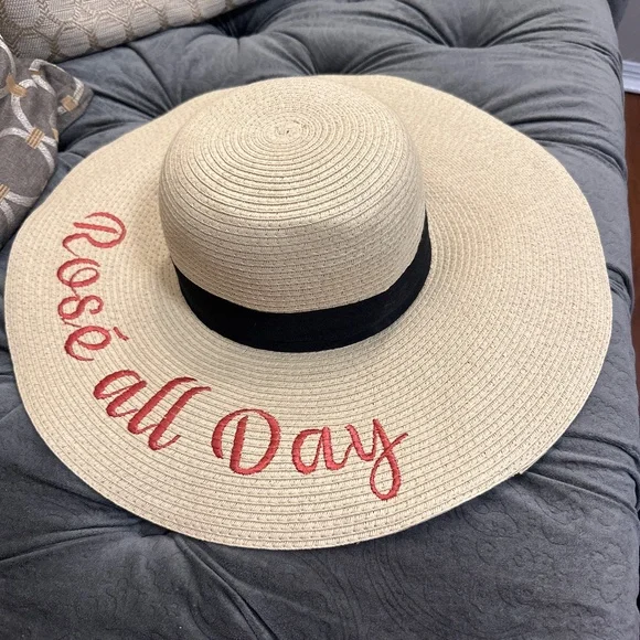 Rose all day Panama hat by Serra - Picture 1 of 5
